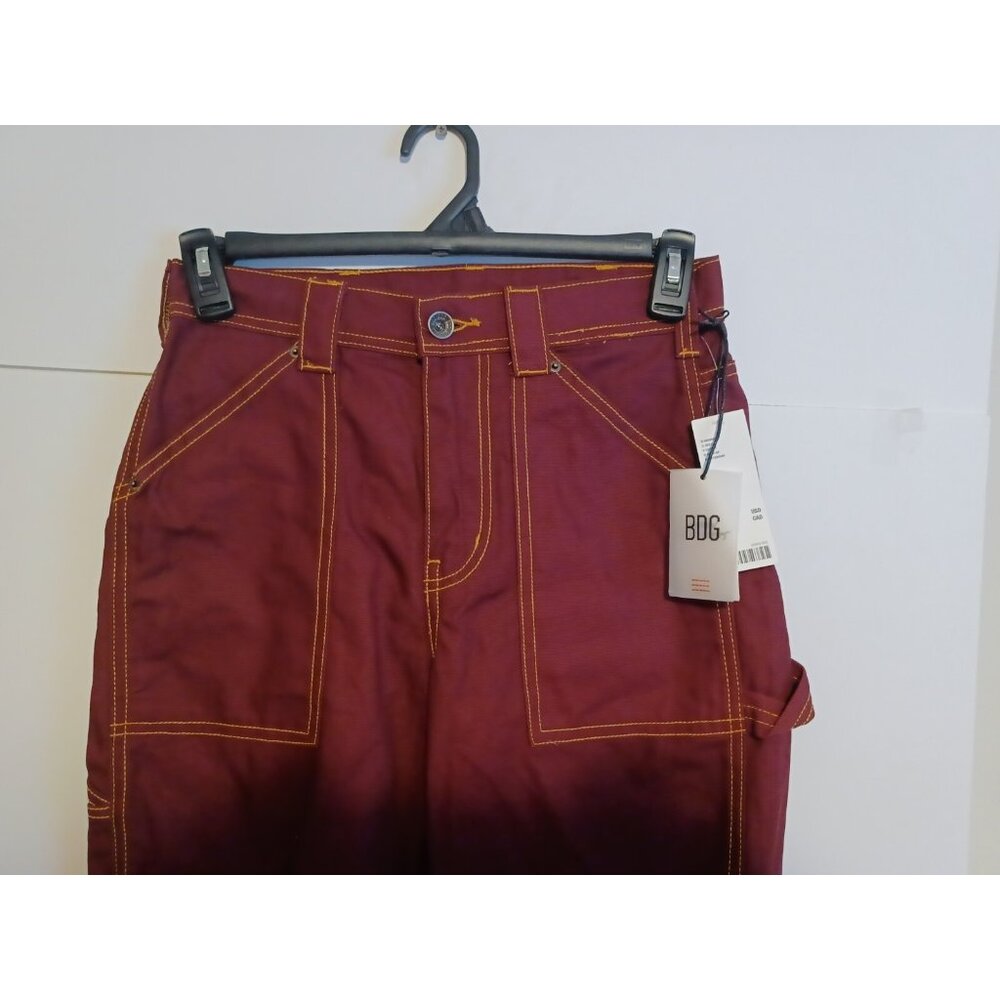 Urban Outfitters BDG Jeans Color Wine Size 29/ 30x30 Rise 11" - Picture 2 of 7